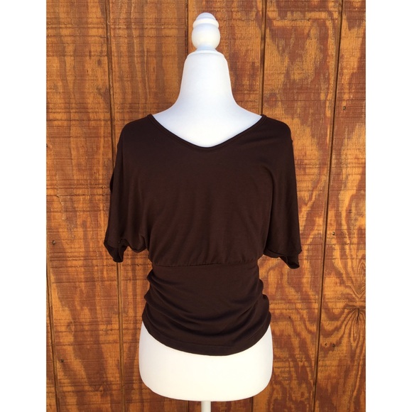 🤎✨Imagine - Gold Statement Blouse✨🤎 - Picture 3 of 4